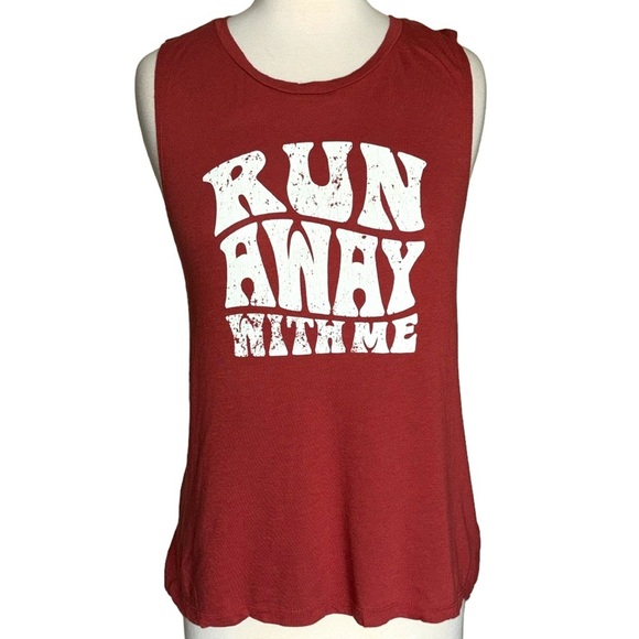 Express Tops - EXPRESS workout activewear tank top red in women’s size small